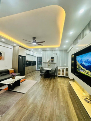 chính chủ bán căn hộ chung cư ct4b-x2 linh đàm sổ đỏ 68m2 full nội thất mới