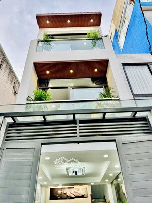 cần bán gấp nhà trương quyền-vt sáu-q3,gần cv lê văn tám.giá 4tỷ 390tr /67,9m2,đang cho thuê 25tr.