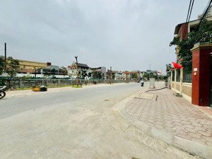 bán đất ngô quyền hđ -hơn 9 tỷ- 2 mặt ngõ-ô tô- 20m ra mặt phố ô tô tránh đỗ ngày đêm-sổ vuông đẹp