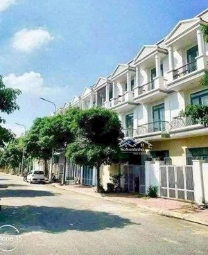 cho thuê nhà khu đô thị phúc đạt phú lợi thủ dầu một, bình dương kết cấu: nhà 1 trệt 2 lầ