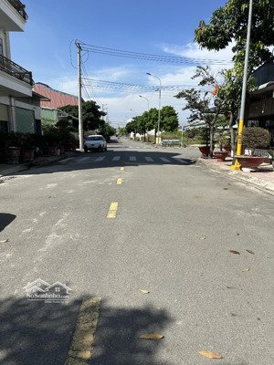 bán đất kdc phúc đạt đ. dt743 - gần vincom dĩ an - đường trục chính 13m - giá rẻ chỉ 3,2 tỷ