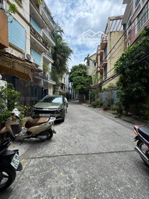 trung tâm ba đình- đội cấn- ô tô tránh- kinh doanh tốt- 108m2- 42 tỷ