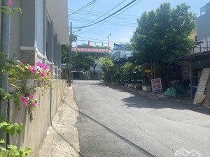 bán đất tại đa mặn đông 6, 13 tỷ, 101m2, lô góc ngang 6m8, cách biển 800m, vỉa hè 4,5m.