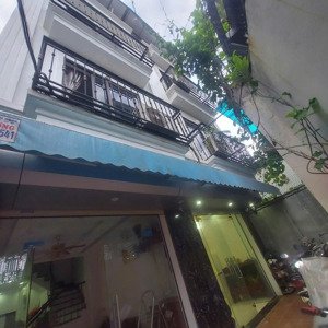 chính chủ cho thuê nhà nguyên căn 3 tầng, 4 phòng, nhà mới