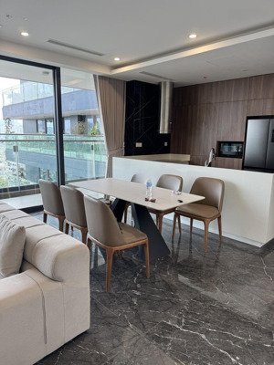 cho thuê căn hộ sunshine golden river, dt 142m2, 3 ngủ, view nội khu ciputra, giá 32tr/tháng