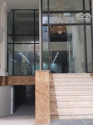 cho thuê nhà nguyên căn tại mặt tiền bà triệu, 720m2 thông sàn, 6 tầng