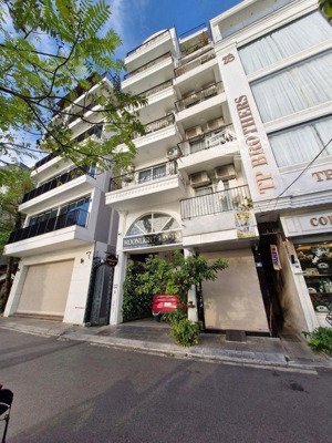 mặt phố linh lang- phan kế bính- ba đình, 82m vuông, ô tô đỗ cửa 39 tỷ