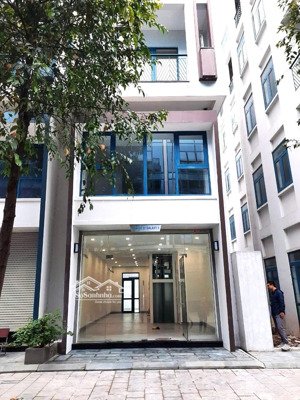 cho thuê mặt bằng tại khu galaxy vạn phúc, dt 120m2, nhà số 31 dãy galaxy 3, ngay dãy đầu tiên