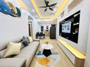 bán căn hộ chung cư vp5 linh đàm, 5,2 tỷ, 62m2, tiện nghi đầy đủ, uy tín giá ưu đãi