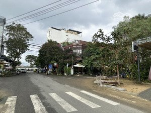 bán lô góc 3 mặt tiền đường hàm tử & nguyễn tư giản kẹp kiệt 6m. sát đường chương dương