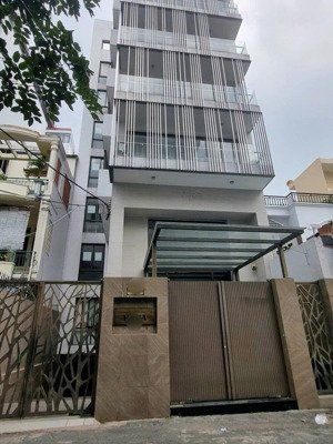 cho thuê toà nhà đường phạm văn đồng, phường 1, quận gò vấp.