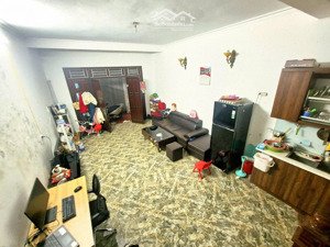 bán nhà ba đình hơn 11 tỷ - 72m2 vài bước ra ô tô xây 4 tầng chắc chắn trước nhà có sân để xe rộng