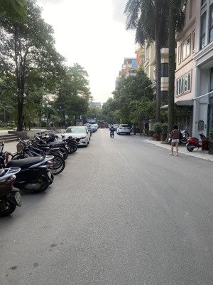 nhà 5 tầng 55m2 thái hà - ô tô đỗ cửa - dòng tiền 60 triệu