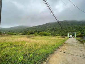 kẹt ngân hàng bán nhanh lô đất ngay siêu đô thị vinhomes cam ranh