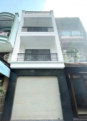 cần cho thuê nhà mt 131a đ.tô hiến thành, p.13, q.10 gần khúc hồ bá kiện