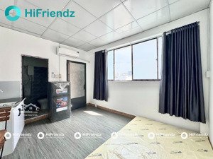 studio cửa sổ trời full nội thất ở được 3 người cho nuôi pet giờ giấc tự do sát ngay bờ kè quận 3