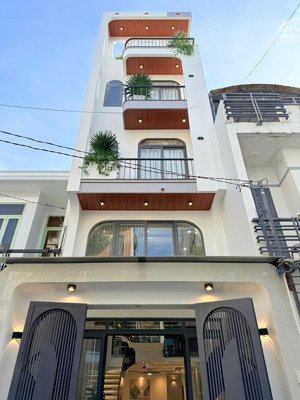 nhà phan huy ích p15 hẻm nhựa 6m ô tô vào nhà 60m2 (4x15m) vuông, 4 tầng gần emart 2, metro & ga t3