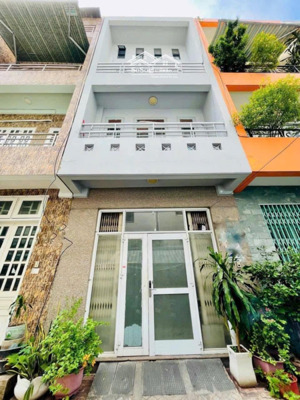 còn 1 căn duy nhất ngay gần mặt tiền ql13, 1t2l, 74m2 cần bán gấp, shr chính chủ