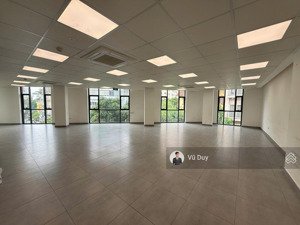 cho thuê văn phòng nguyễn thị định, cầu giấy dt 132m2 giá 29 triệu/tháng