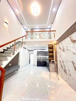 chỉ 1,68 tỷ có ngay nhà mới 1 lầu, 2pn ngay chợ liên khu 5 - 6, bình tân - thương lượng chính chủ