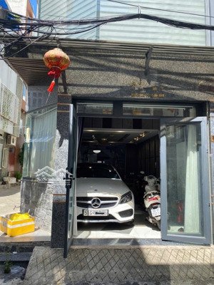 giảm sâu 500triệu-cần bán nhà mặt tiền đường thái ly, thảo điền, q2. giá 5tỷ350 còn tl mạnh.