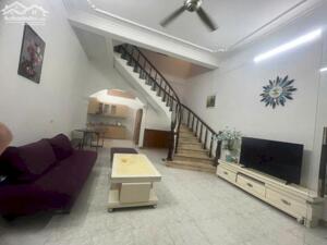 Cho thuê nhà riêng ngõ 105 Láng Hạ, Đống Đa 67m x 3 tầng giá 16 triệu, CHO Ở NHÓM