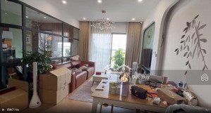 cần bán căn góc 3pn the sun avenue full nội thất đẹp - 90m2 tầng cao view thoáng mát - có video