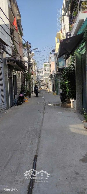 bán gấp căn nhà hẻm xe hơi 1041trần xuân soạn,sát kdc him lam-dt:50m2 giá chỉ 5ty1 còn thương lượng