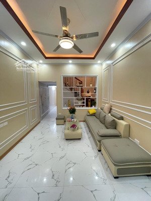 rẻ nhất! nhà đào tấn, gần ô tô, vài bước chân ra phố, ngõ thông tứ phía, 45m2x5t