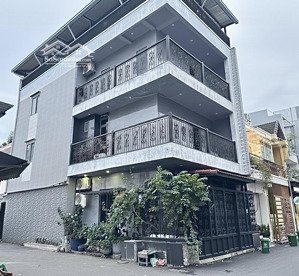 bán nhà lô góc trần khánh dư, gần biển mỹ khê đang cho thuê 35 tr/tháng