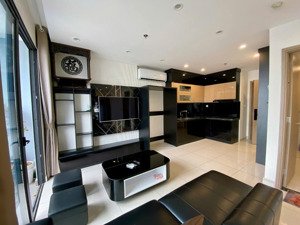 chính chủ bán căn 2pn + 64m2 tầng 2601 tòa gs2 vinhomes smart city tây mỗ. giá 5 tỷ bao phí.