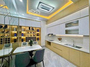 chính chủ cần bán gấp nhà tây mỗ 5 tầng 7 ngủ gần vin tây mỗ