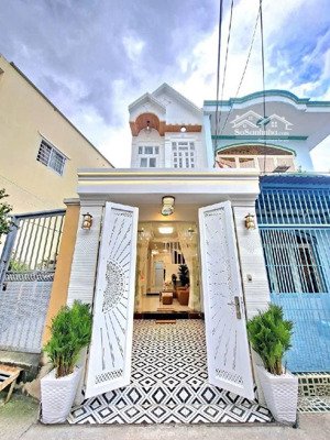 bán nhà đẹp lung linh,tặng full nội thất, 2pn tại dương cát lợi, nhà bè, kề phú mỹ hưng,chỉ 4,34 tỷ