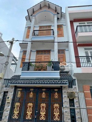 cần tìm chủ cho nhà giá ngộp ba vì,p15,quận 10.giá:6tỷ570/75m2.sổ sẵn