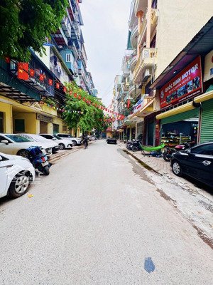 phân lô, ô tô tránh dừng đỗ, gần phố nguyễn khánh toàn 99m2 mặt tiền 7.5m 4 tầng giá 44 tỷ