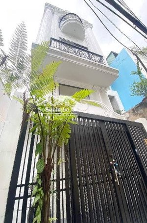 chdv 5t siêu đẹp - 15p - dòng tiền 660tr/năm - dt 104m2 - khu phạm văn hai - 13.5 tỷ