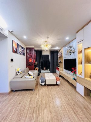 bán gấp chung cư sky pack tôn thất thuyết cầu giấy 130m 3n2w full nội thất sổ đỏ lâu dài nhỉnh 16ty