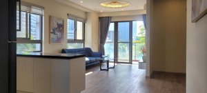 bán gấp căn hộ 3 docklands sài gòn, quận 7- cách hồ bán nguyệt 700m-6,6 tỷ, 106m2- thanh 