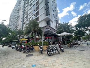 chính chủ cần bán căn shop khối đế 2 tầng sẵn sổ đỏ lâu dài đang có khách thuê dòng tiền 40 - 60tr