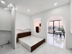 cho thuê căn hộ quận tân bình - 70m2 ban công máy giặt riêng ngay sân bay tân sơn nhất