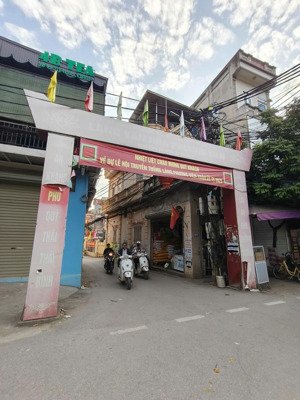 bán nhà 4 tầng song phương hoài đức trong đê nhiều tiện ích.