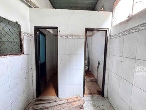 chính chủ gửi căn nhà xã đức hòa, (thị trấn đức hoà, đức hoà, long an cũ)