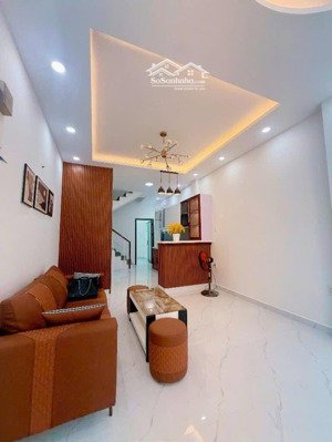 bán nhà mặt tiền tân phú. 3pn có pn trệt 46m2. hơn 4 tỷ