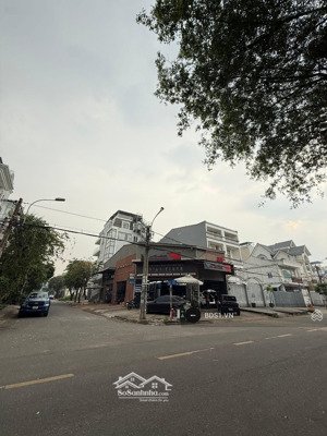 căn góc 2 mt đường số 57, q bình tân (bonchen - tên lửa) - 10x20m - 1 tầng - 21 tỷ. lh: 