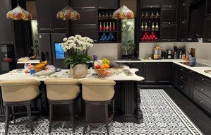 nhà 6 tầng 410m2 giá 520 tỷ tại mặt phố cao bá quát