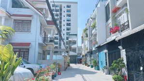 cách đỗ xuân hợp 100m, đất đẹp 98m2 (4,5x22) phước long b, quận 9, chỉ 8,6 tỷ shr