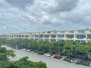 bàn nhà phố thương mại nguyễn cơ thạch 7x24m2 công nhận 170,4 m2 giá 200ty ( tl ) sổ hồng riêng