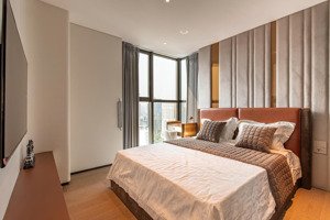 chính chủ cần bán căn góc 3pn hoàng cầu skyline full nội thất cao cấp