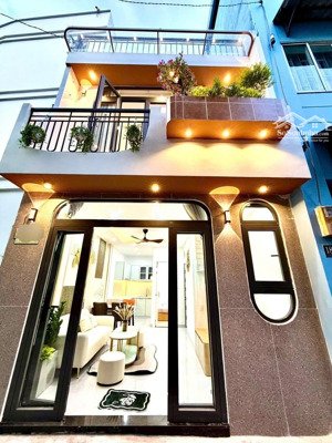 bán nhà riêng tại tăng bạt hổ, 5,1 tỷ, 31m2 đẹp xuất sắc