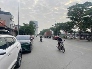 siêu hiếm - đất mặt đường hồng bàng đối diện gem park - kinh doanh buôn bán sầm uất